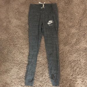 nike joggers , size - extra small
